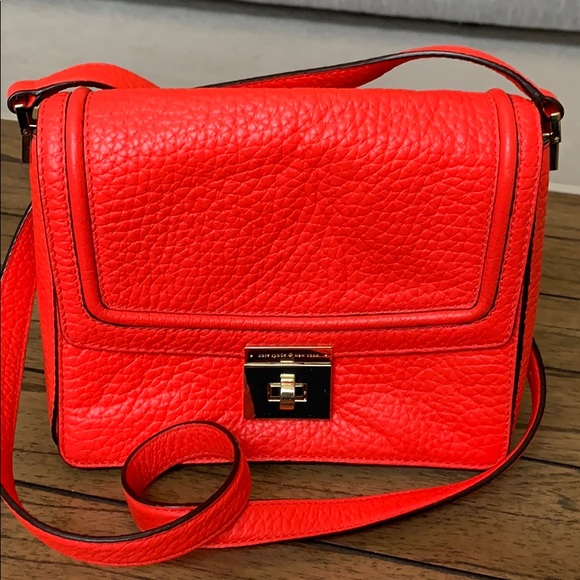 kate spade Handbags - Kate Spade Crossbody